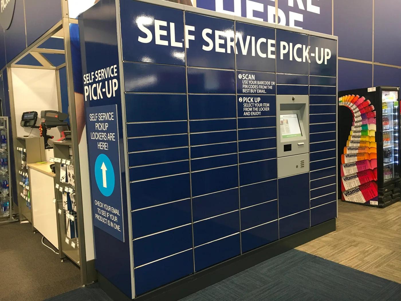 Retail lockers at Best Buy
